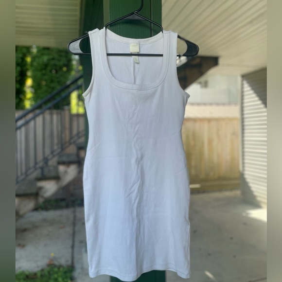 White dress hm - Picture 1 of 3